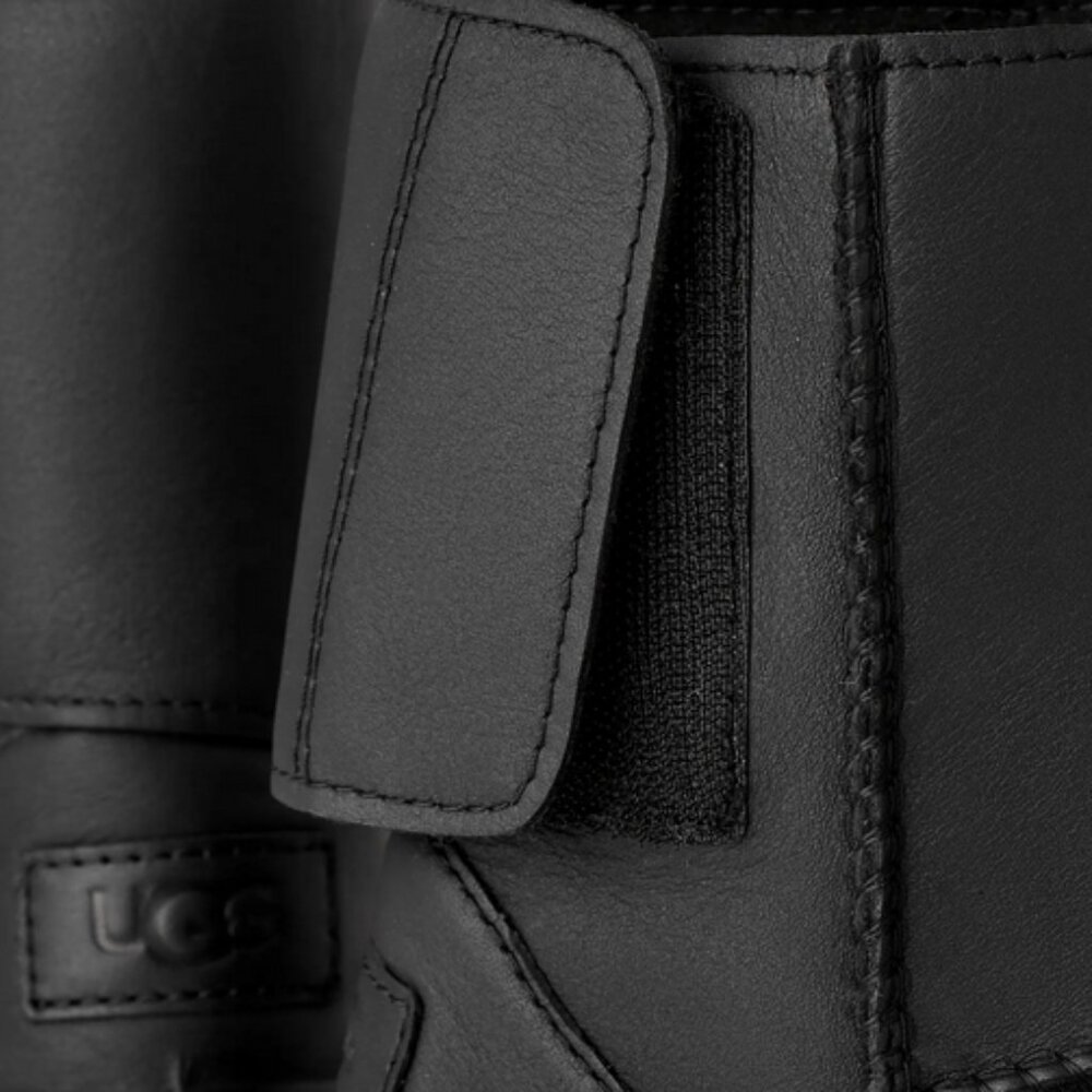 🇨🇦 UGG Women's Classic Leather StreetScape - Picture 5 of 11